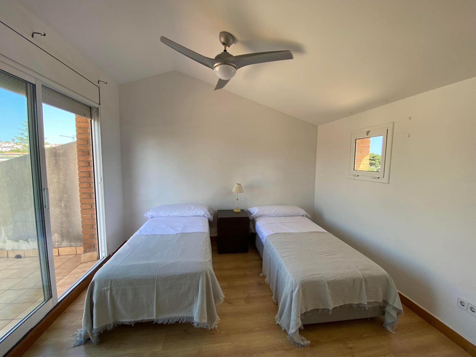 Villa Isabel Sitges, Rocamar Sant Pere De Ribes Eksteriør billede