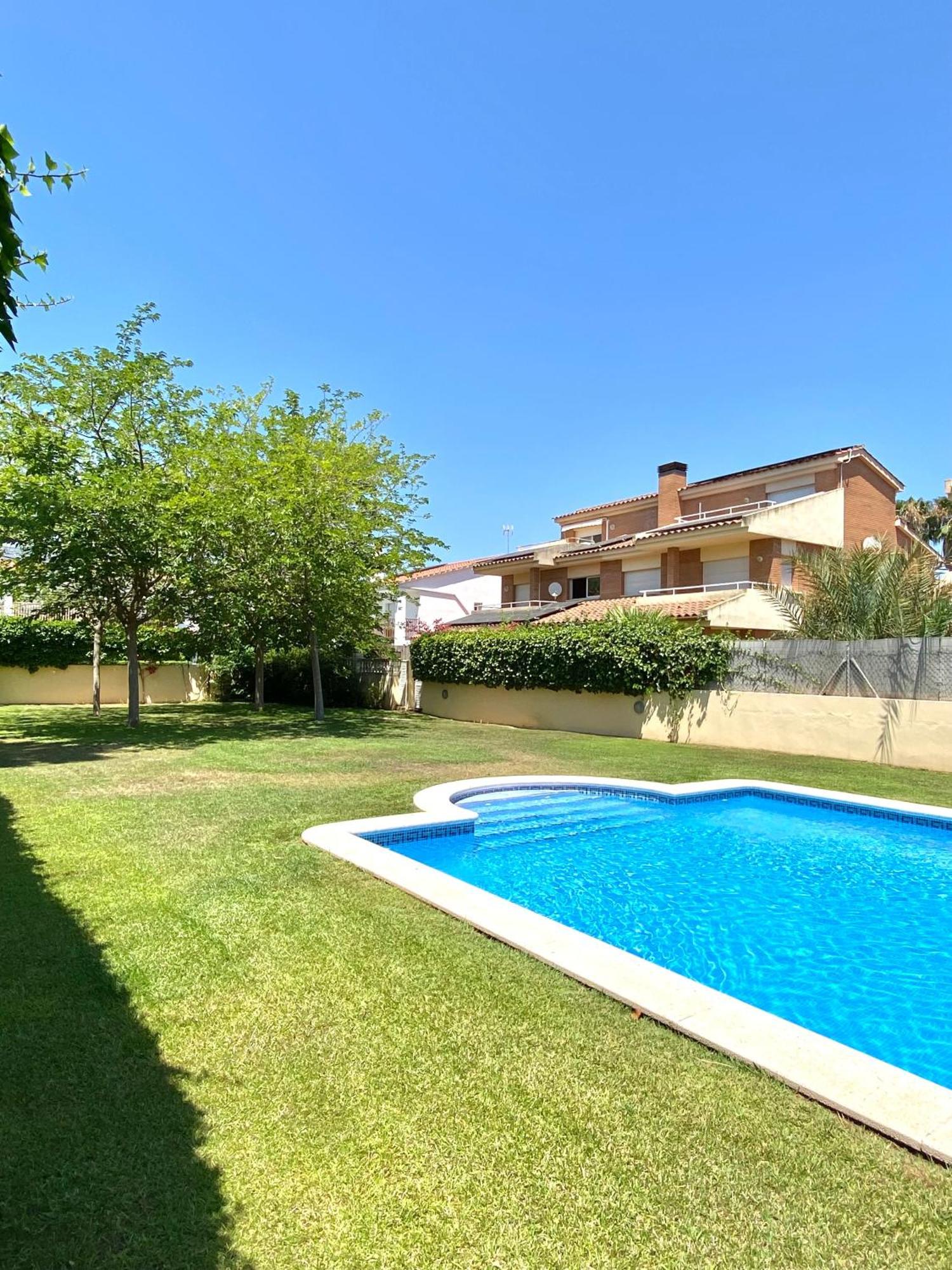 Villa Isabel Sitges, Rocamar Sant Pere De Ribes Eksteriør billede